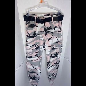 Cameo pants